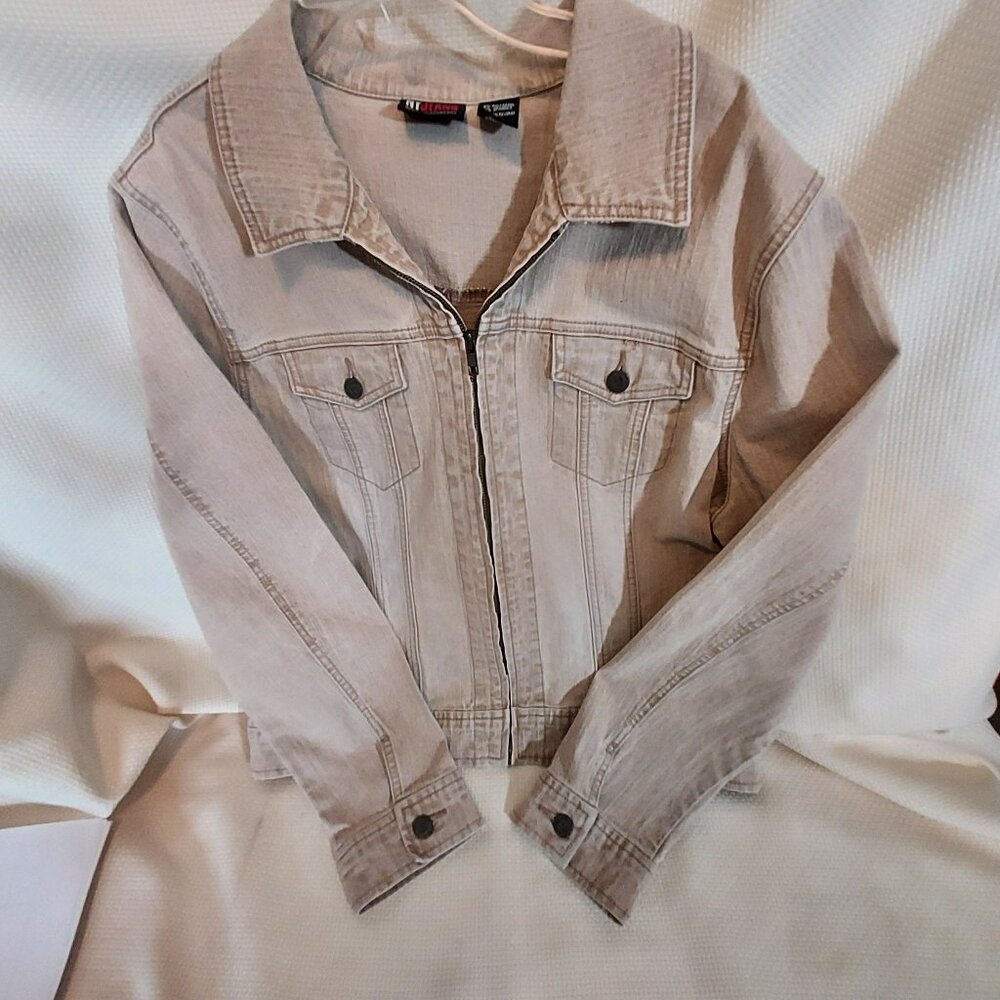 XL TAN NY JEANS JACKET